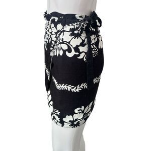 Koko Knot Sarong